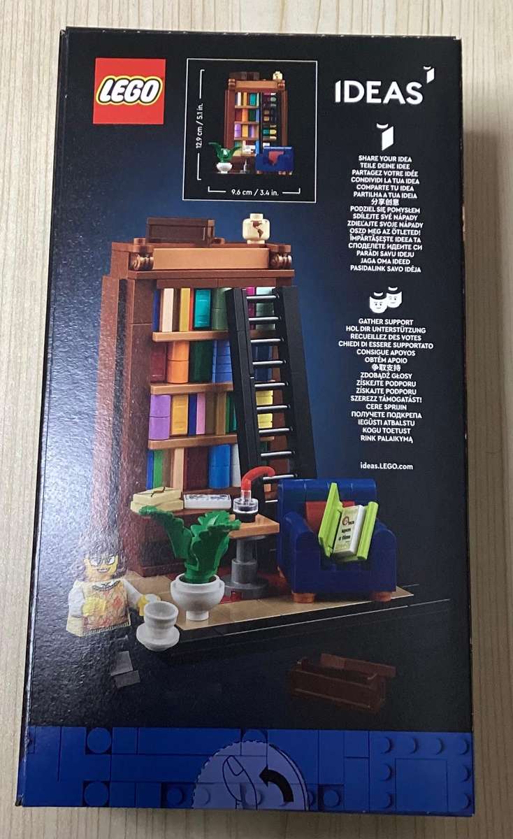 LEGO® Ideas - Books Are My Passion (40698)