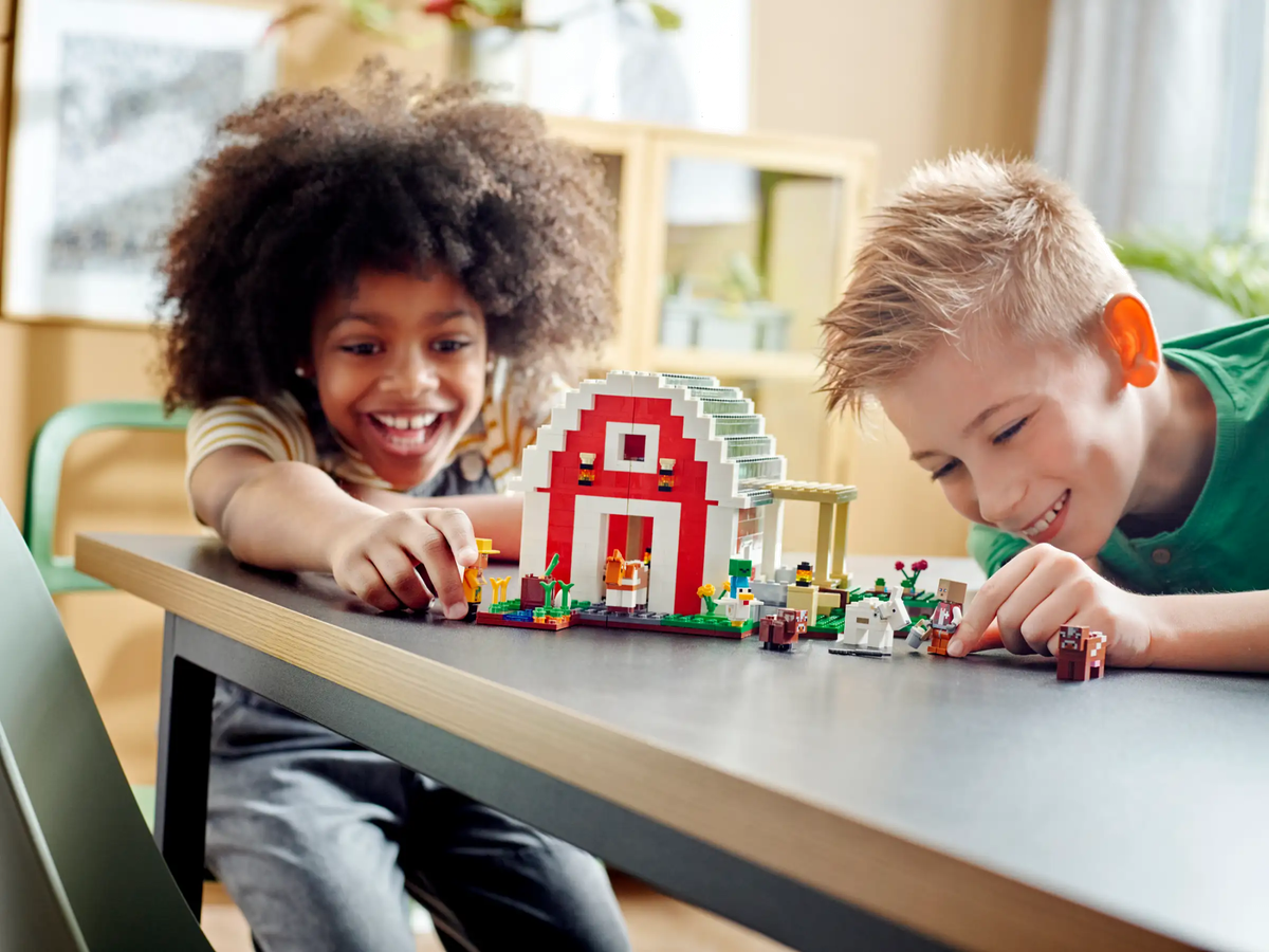 LEGO® Minecraft - The Red Barn (21187)