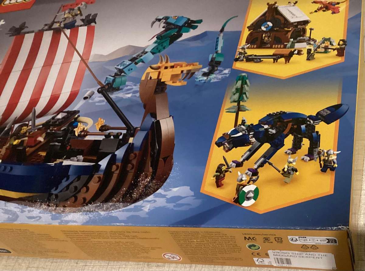 LEGO® Creator 3in1 - Viking Ship and the Midgard Serpent (31132)