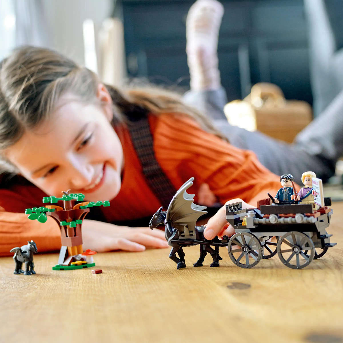 LEGO® Harry Potter - Hogwarts Carriage and Thestrals (76400)