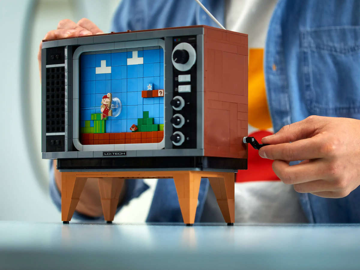 LEGO® Super Mario - Nintendo Entertainment System (71374)