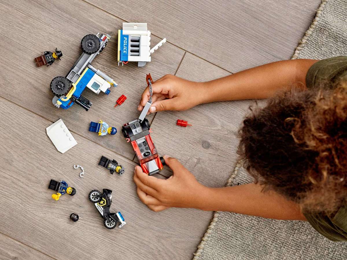 LEGO® City - Police Prisoner Transport (60276)