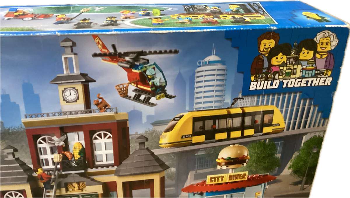 LEGO® City - Main Square (60271)