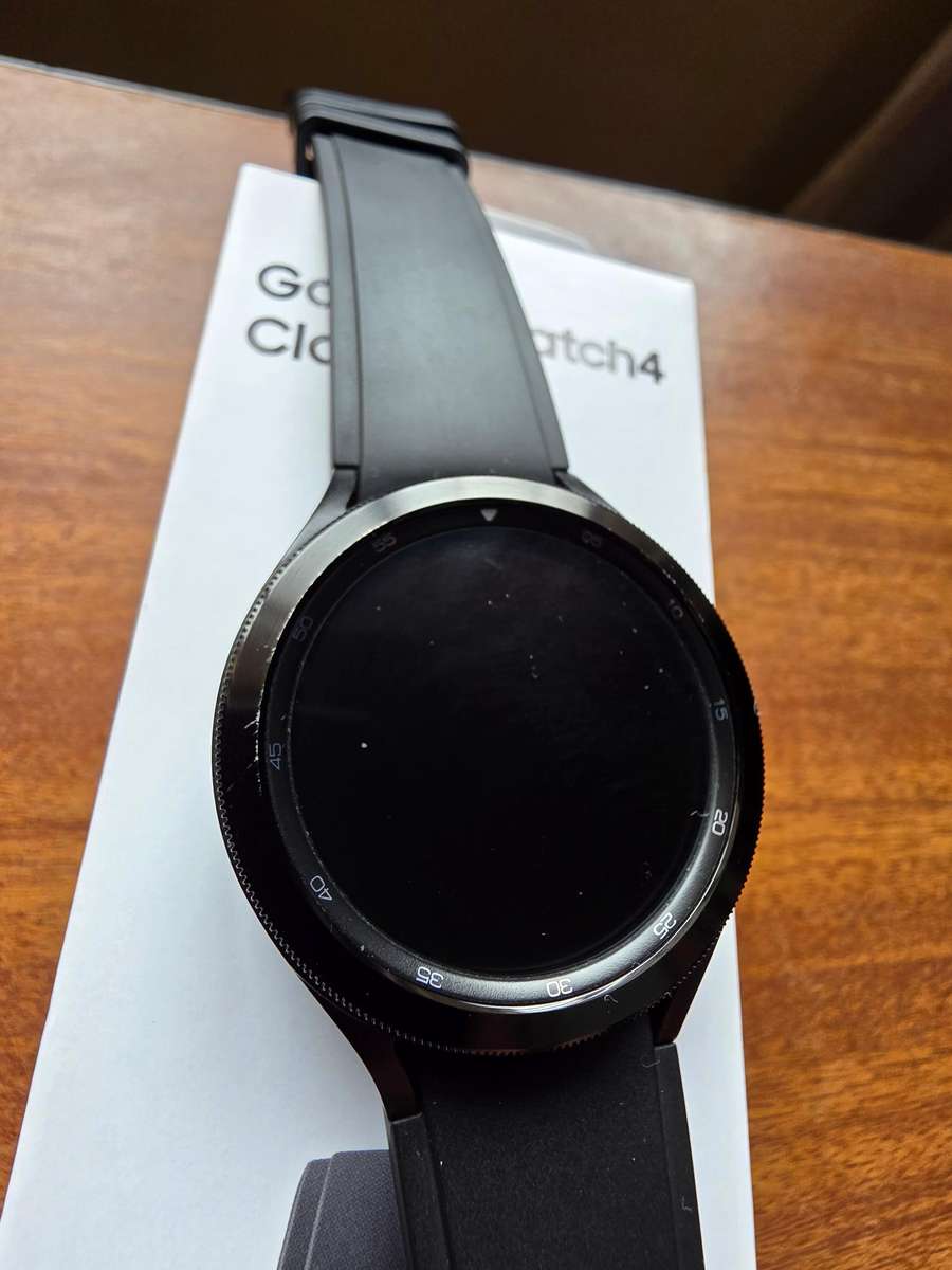 Samsung S21 Ultra 5G 256 GB Black and Galaxy Watch 4 Classic