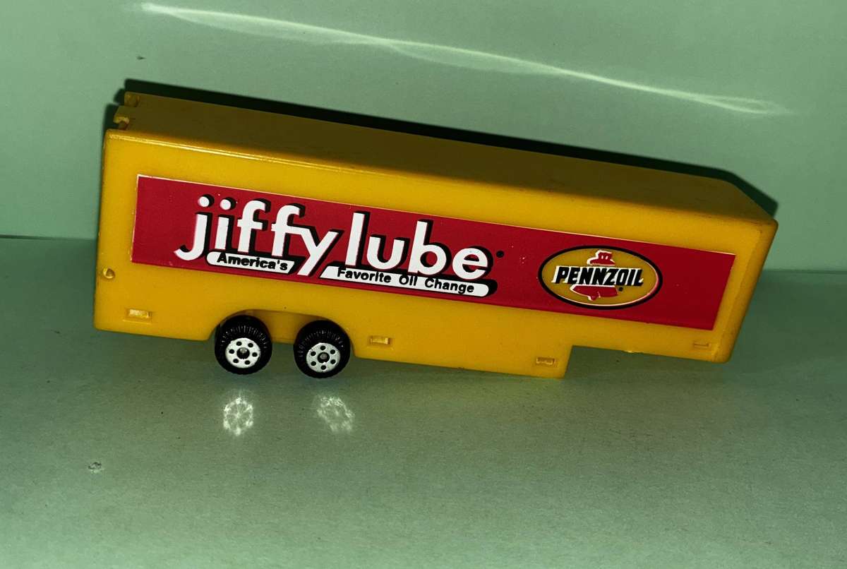 Semi Trailers set of 3 1:87 Scale