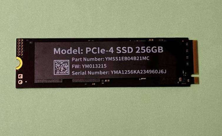 YMS INDUSTRIES 256GB M.2 2280 GEN4 SSD