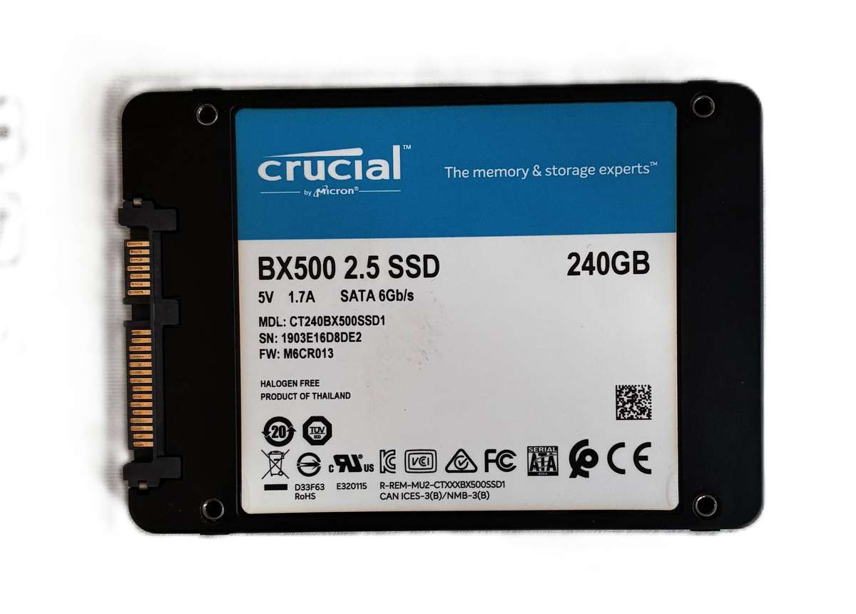 CRUCIAL 240GB SATA 2.5 *READ FULL DESCRIPTION*