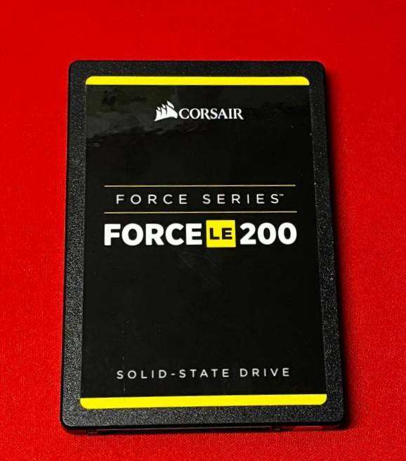 CORSAIR FORCE LE 200 240GB SATA 2.5 SSD *ONLY 192 DAYS POWER ON TIME*