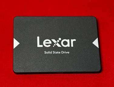 LEXAR NS100 512GB SATA 2.5 SSD *ONLY 74 DAYS POWER ON TIME*