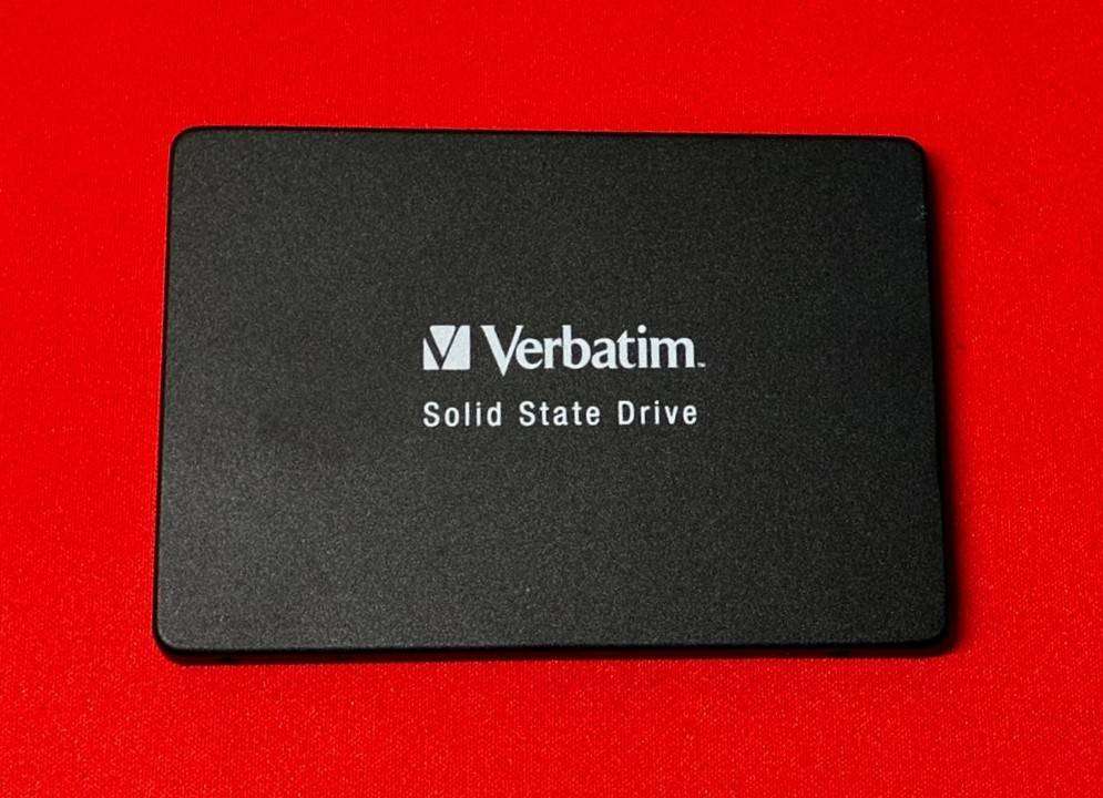 VERBATIM 256GB SATA 2.5 SSD *ONLY 27 DAYS POWER ON TIME*