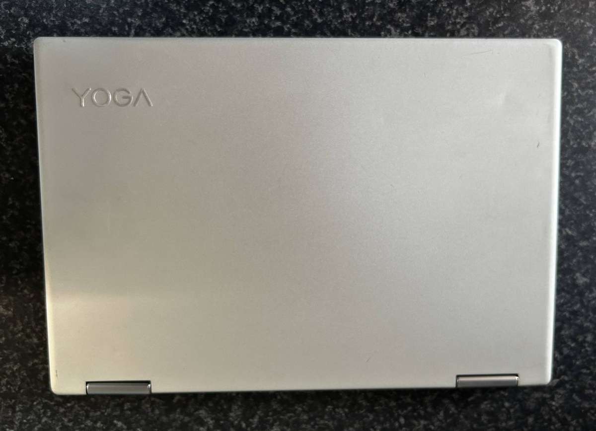 Lenovo Yoga 720-13IKB Core i7 8th Gen Laptop