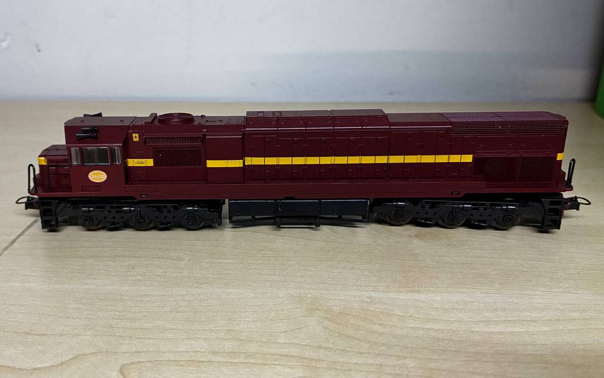 Lima HO SAR Diesel Locomotive 34-230