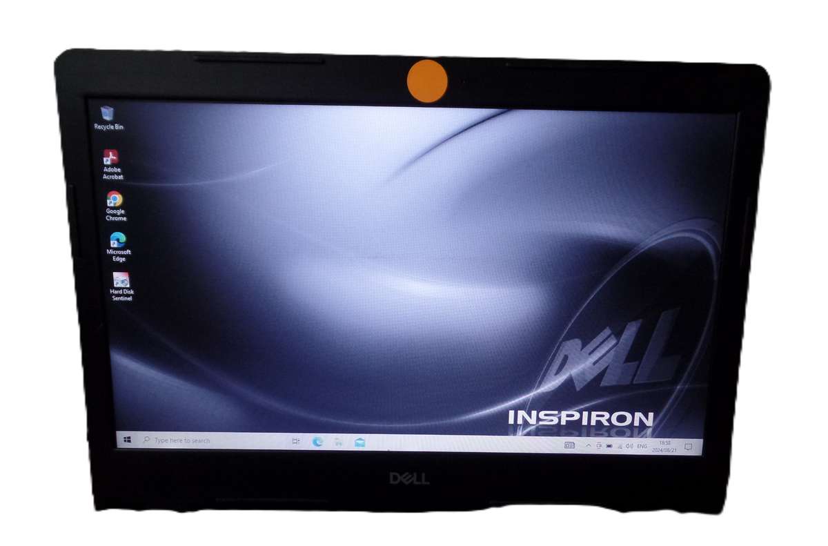 Dell Inspiron 3481 Core i3 7th Gen 256GB NVMe SSD 1TB HDD 8GB RAM Windows 10 Pro *NEW BATTERY*