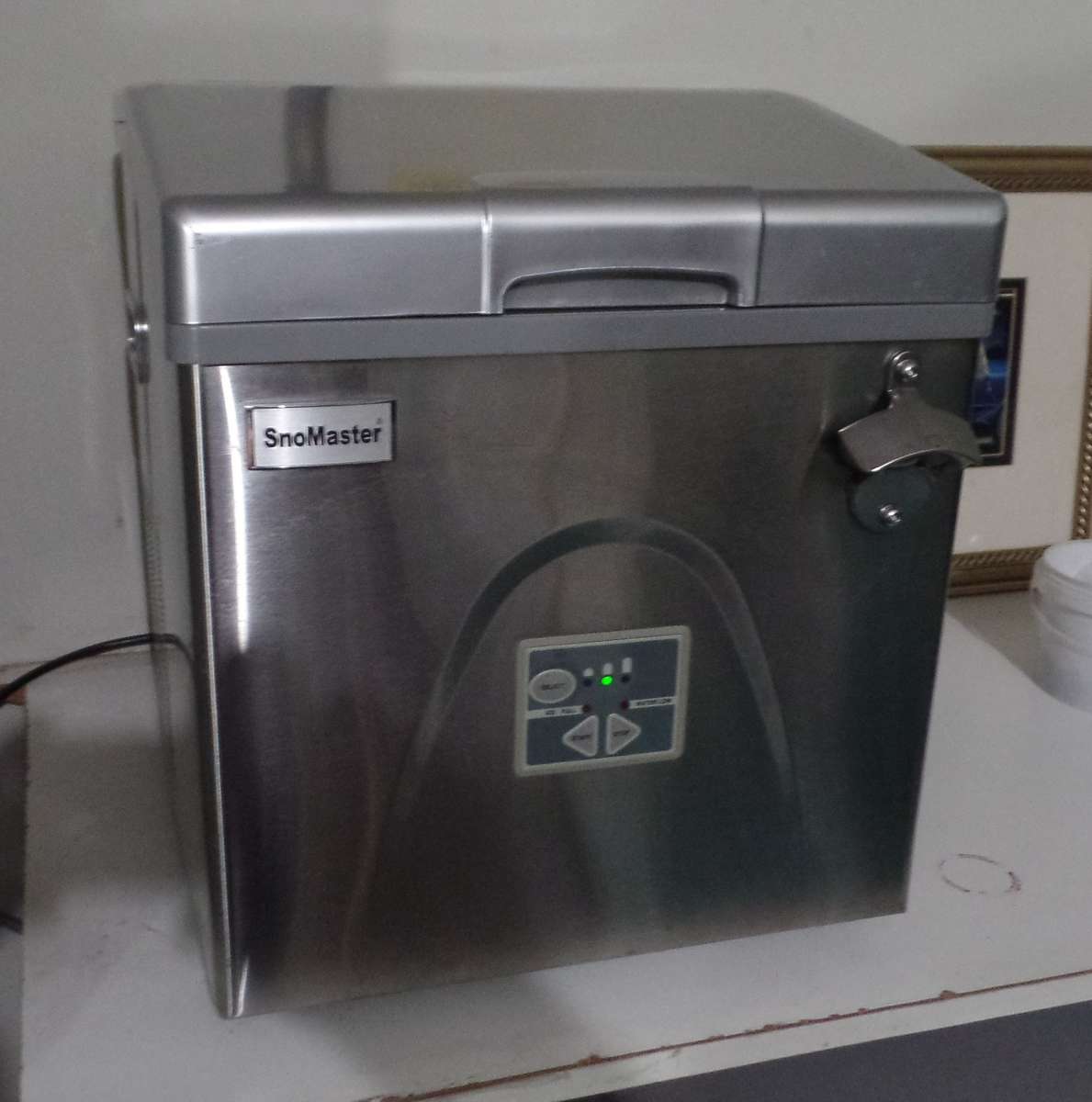 SnoMaster ZBC-20 kg Ice Maker *COLLECTION ONLY*