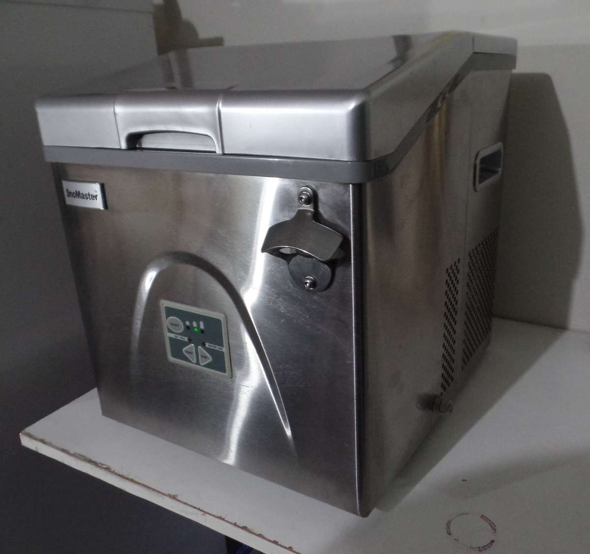 SnoMaster ZBC-20 kg Ice Maker *COLLECTION ONLY*