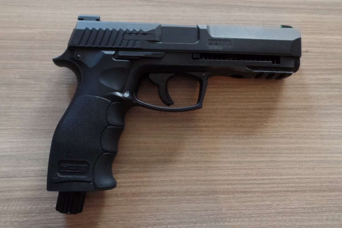 Umarex HDP 50 T4E Home Defence Pistol *INCLUDES HOLSTER*