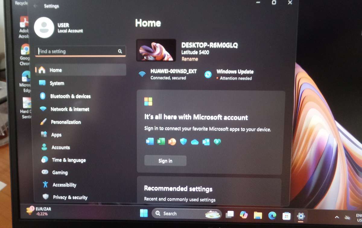 Dell Latitude 5400 Core i5 8th Gen 512GB SSD 32GB RAM Win 11 Pro *ONBOARD 4G*