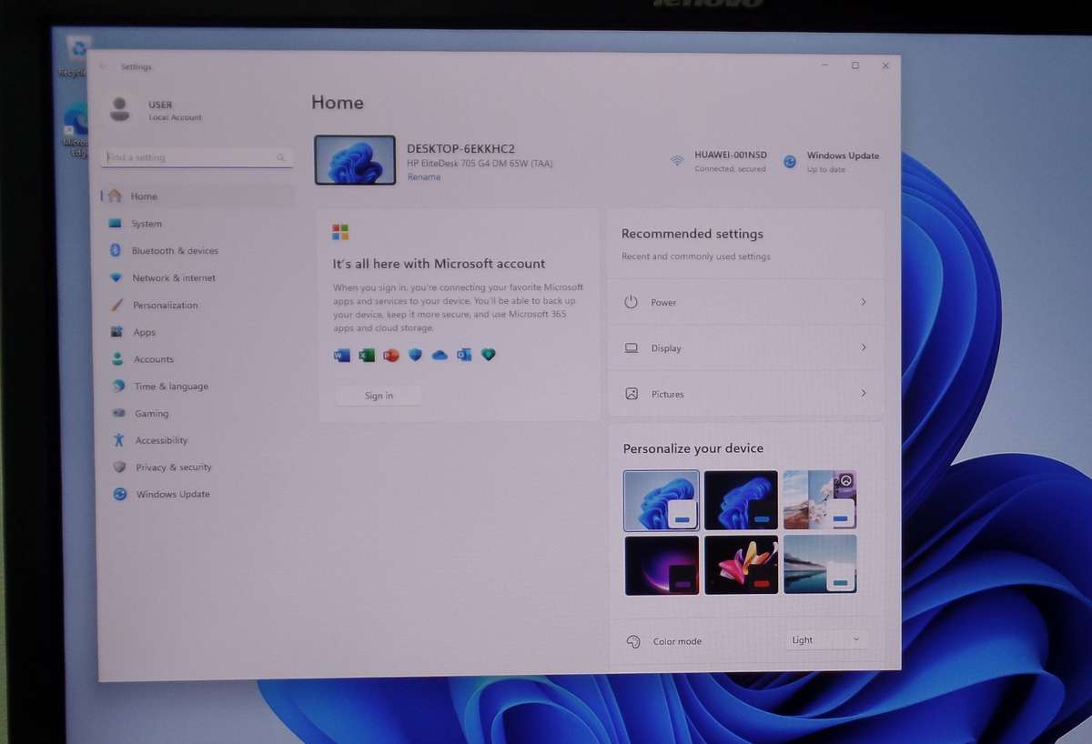 HP EliteDesk 705 G4 Desktop Mini AMD Ryzen 5 Pro 2400 256GB SSD 16GB RAM