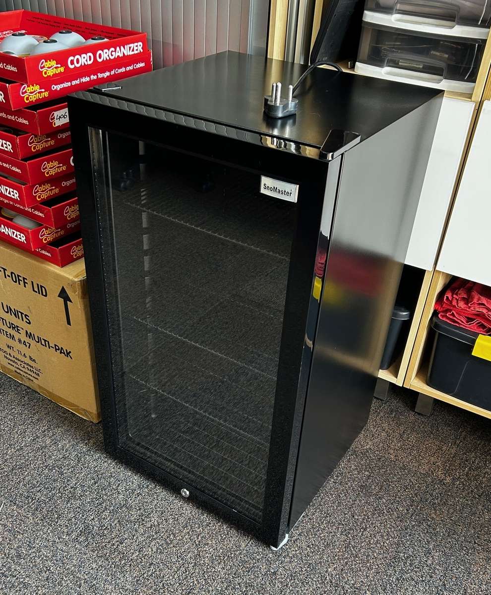 SnoMaster SM-100 Beverage Cooler *COLLECTION ONLY - FREE DELIVERY PTA, CENT, MIDRAND*