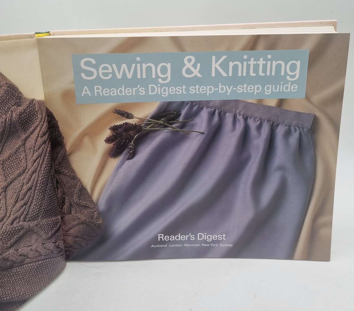 Sewing & Knitting: A Readers Digest Step-by-Step Guide