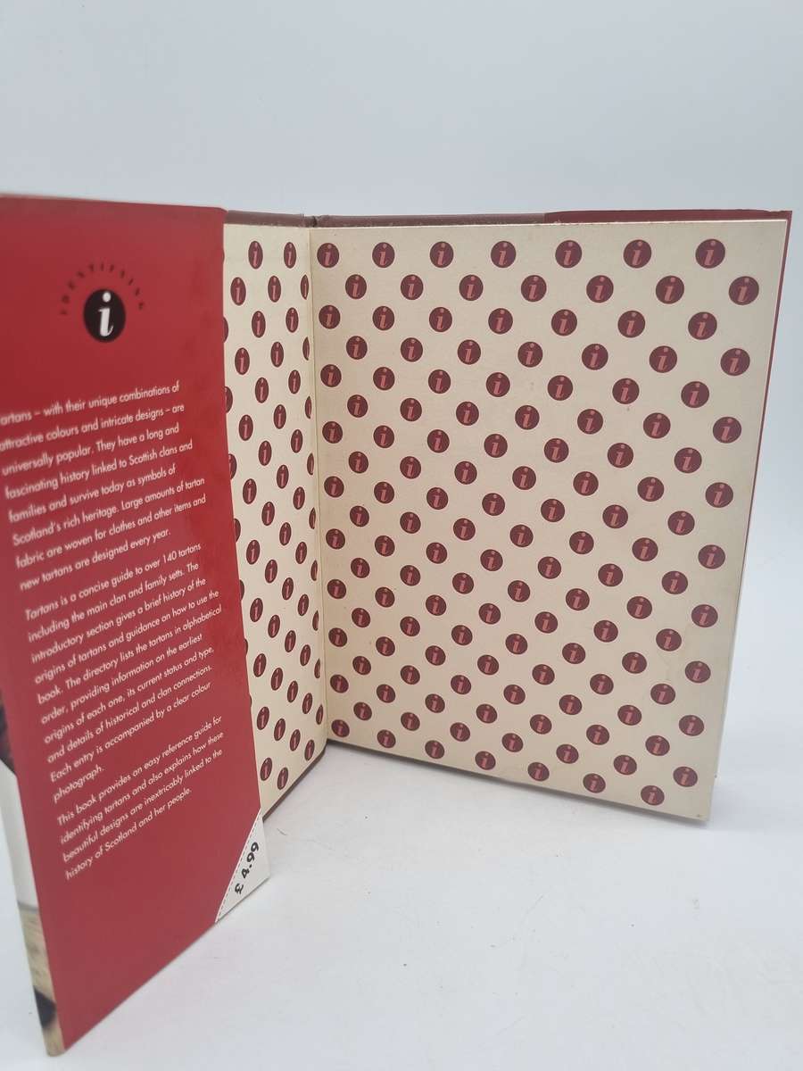 Tartans: The New Compact Study Guide and Identifier - Blair Urquhart