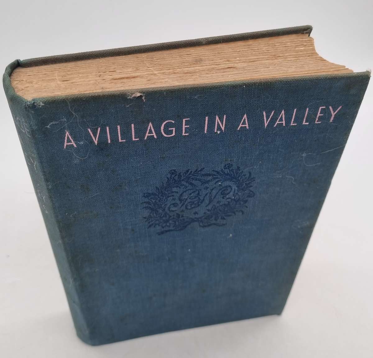 A Village in a Valley - Beverley Nichols