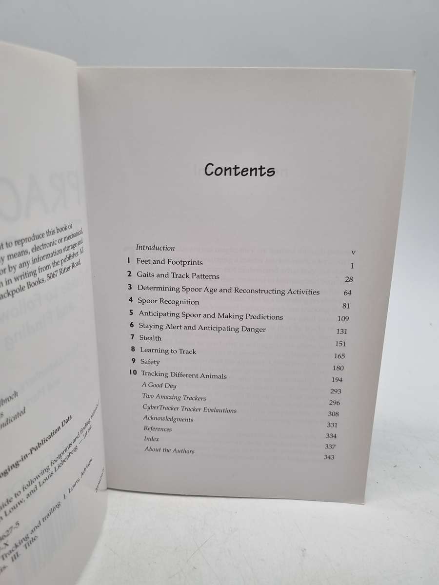 Practical Tracking : A Guide to Following Footprints and Finding Animals Liebenberg, Louis, Louw,