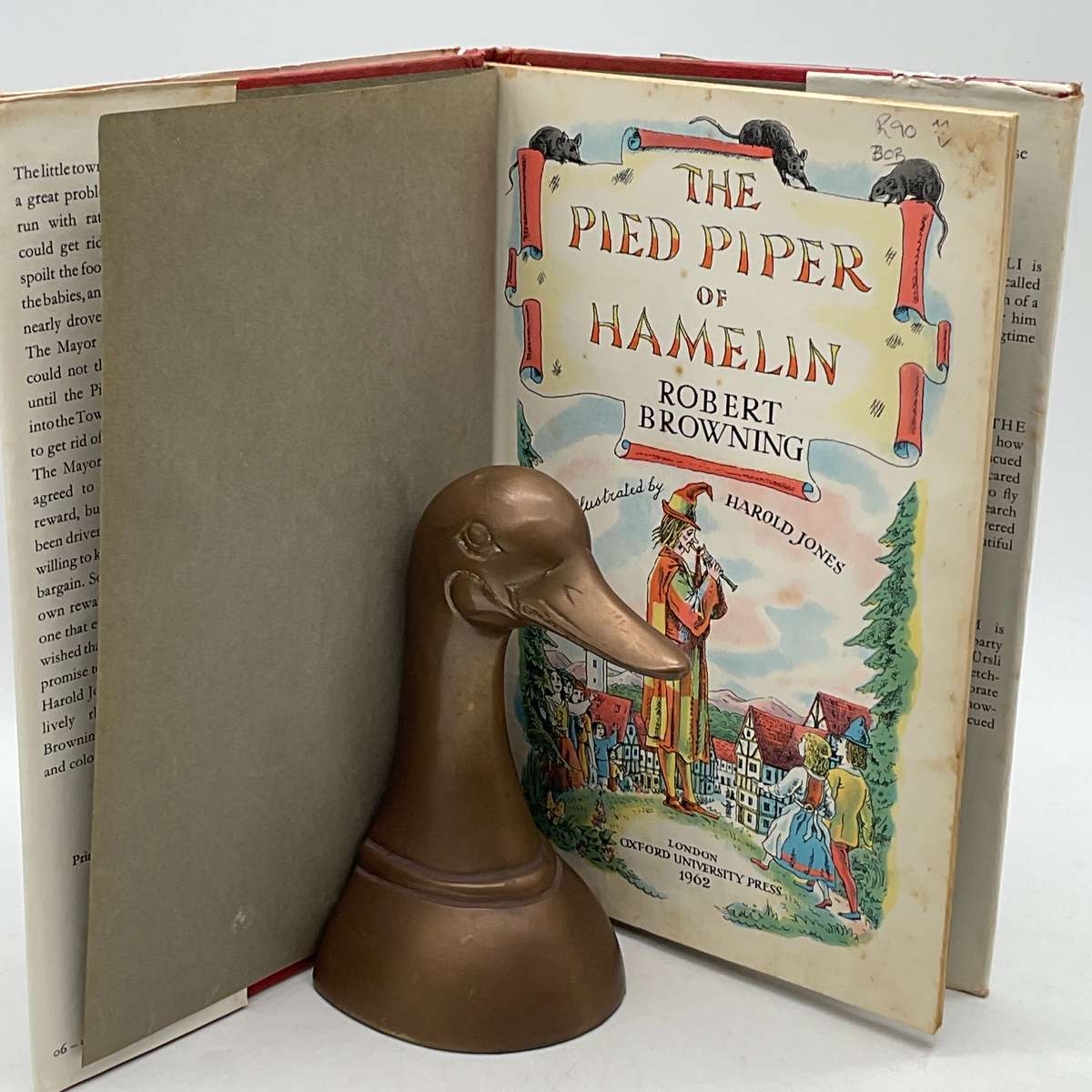 The Pied Piper of Hamelin - Robert Browning Illustrated by Harold Jones