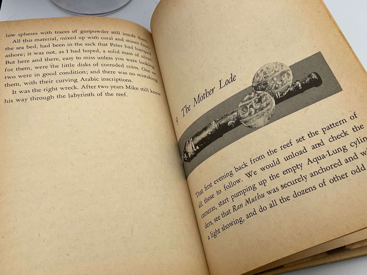 Indian Ocean Treasure by Arthur C Clarke | Carousel Books 1974