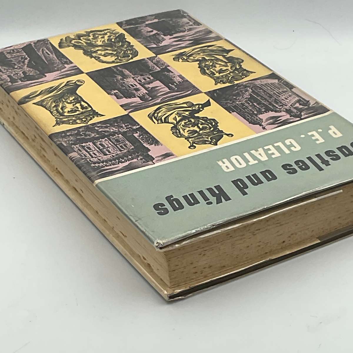 Castles and Kings by PE Cleator  1963