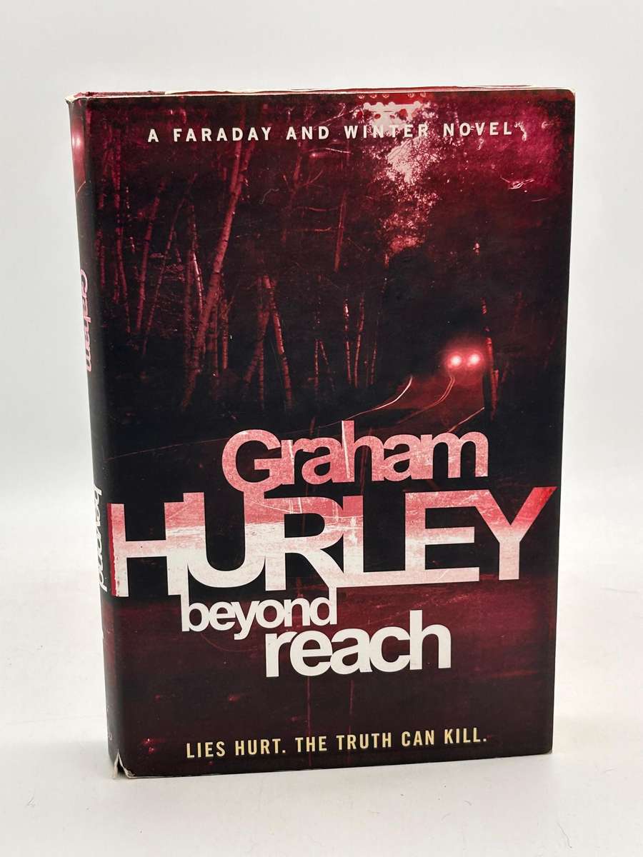 Beyond Reach by Graham Hurley | DI Joe Faraday, #10