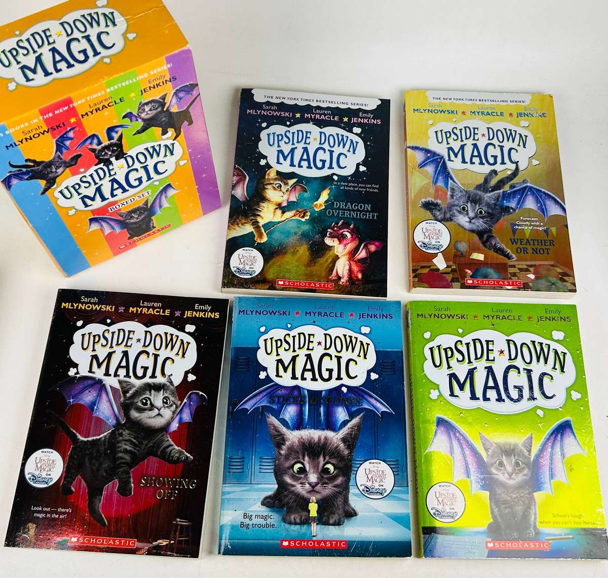 Upside-Down Magic box set (Books 1-5)