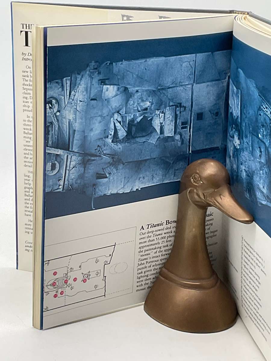 The Discovery of the Titanic - Robert D Ballard