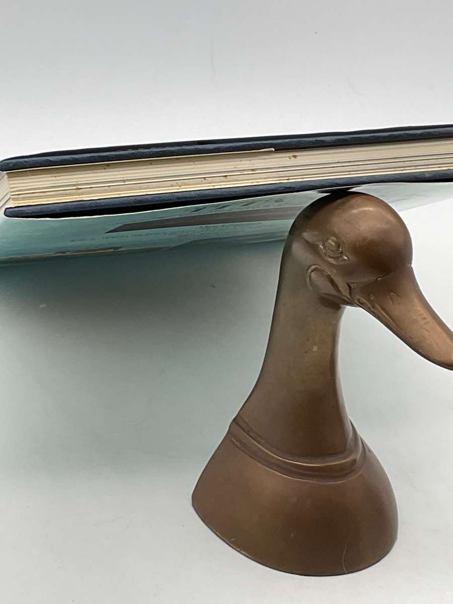 The Discovery of the Titanic - Robert D Ballard