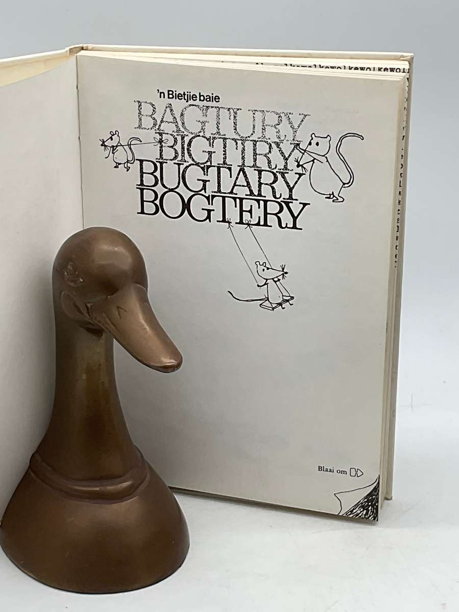 `n Bietjie Baie Bogtery - Pieter W Grobbelaar & Willem Jordaan