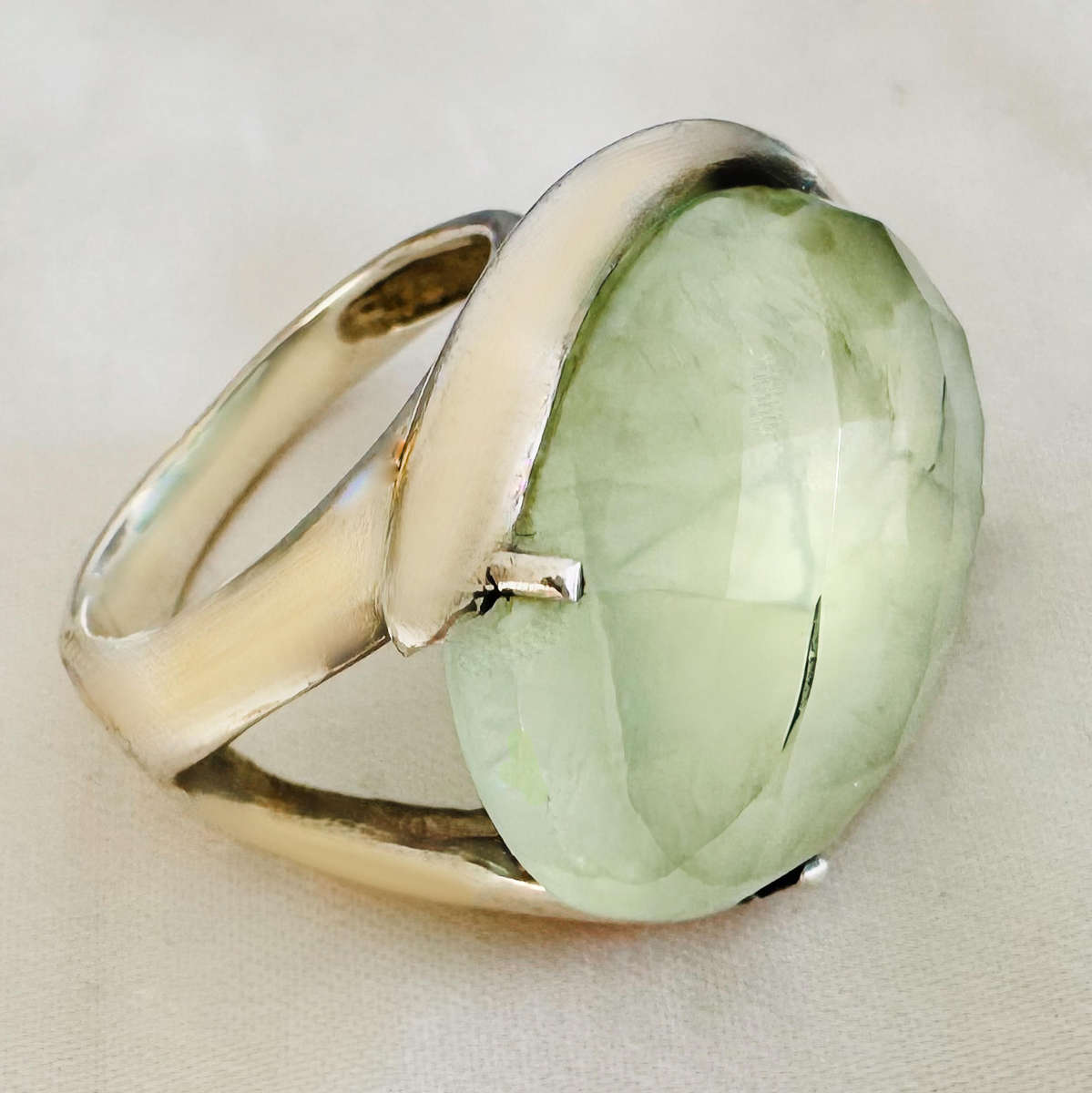 LARGE NATURAL EARTH-MINED PREHNITE SOLID STERLING SILVER RING. Beautiful Natural Inclusions