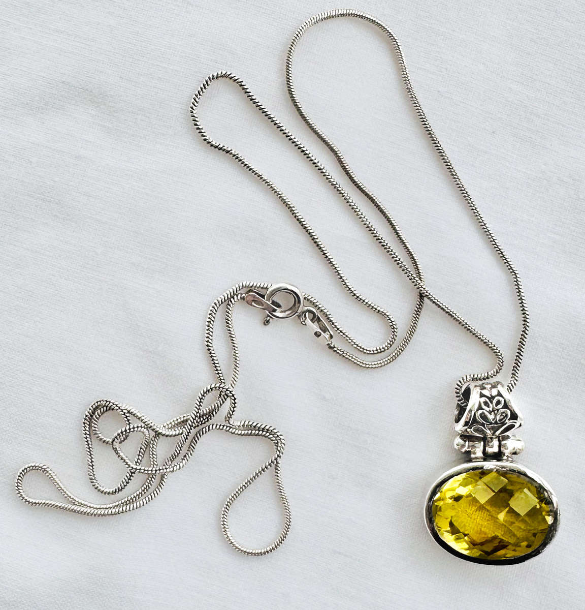SOLID STERLING SILVER NATURAL EARTH-MINED 13,2ct CITRINE PENDANT NECKLACE 60CM LONG SNAKE CHAIN