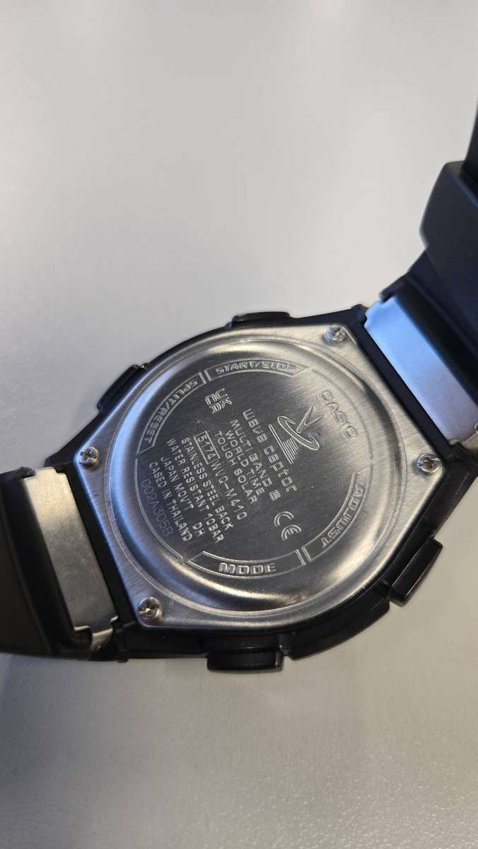 Casio Waveceptor Multiband 6 Solar Quartz watch (Japan import)