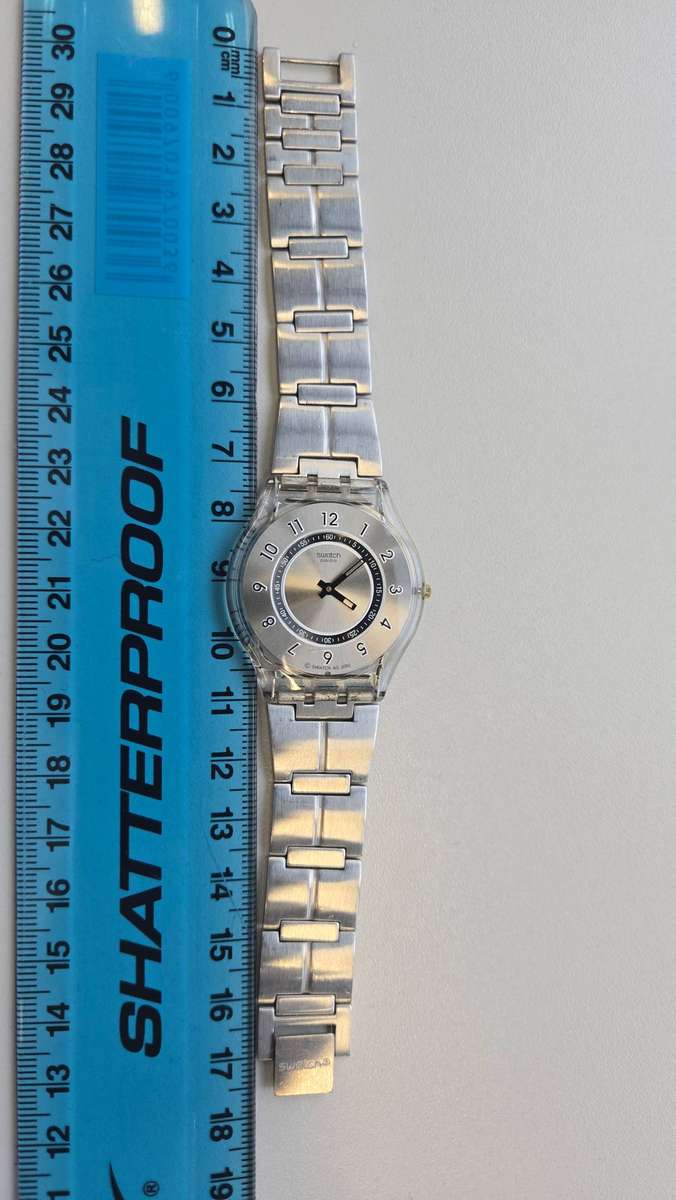 Swatch Skin Ultra thin quartz watch (Unisex)