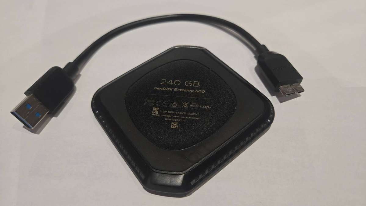Sandisk Extreme 500 portable drive (240gb SSD)