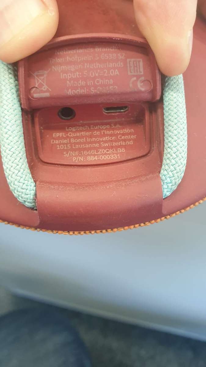 Ultimate Ears (UE) Roll 2 Waterproof Bluetooth Speaker