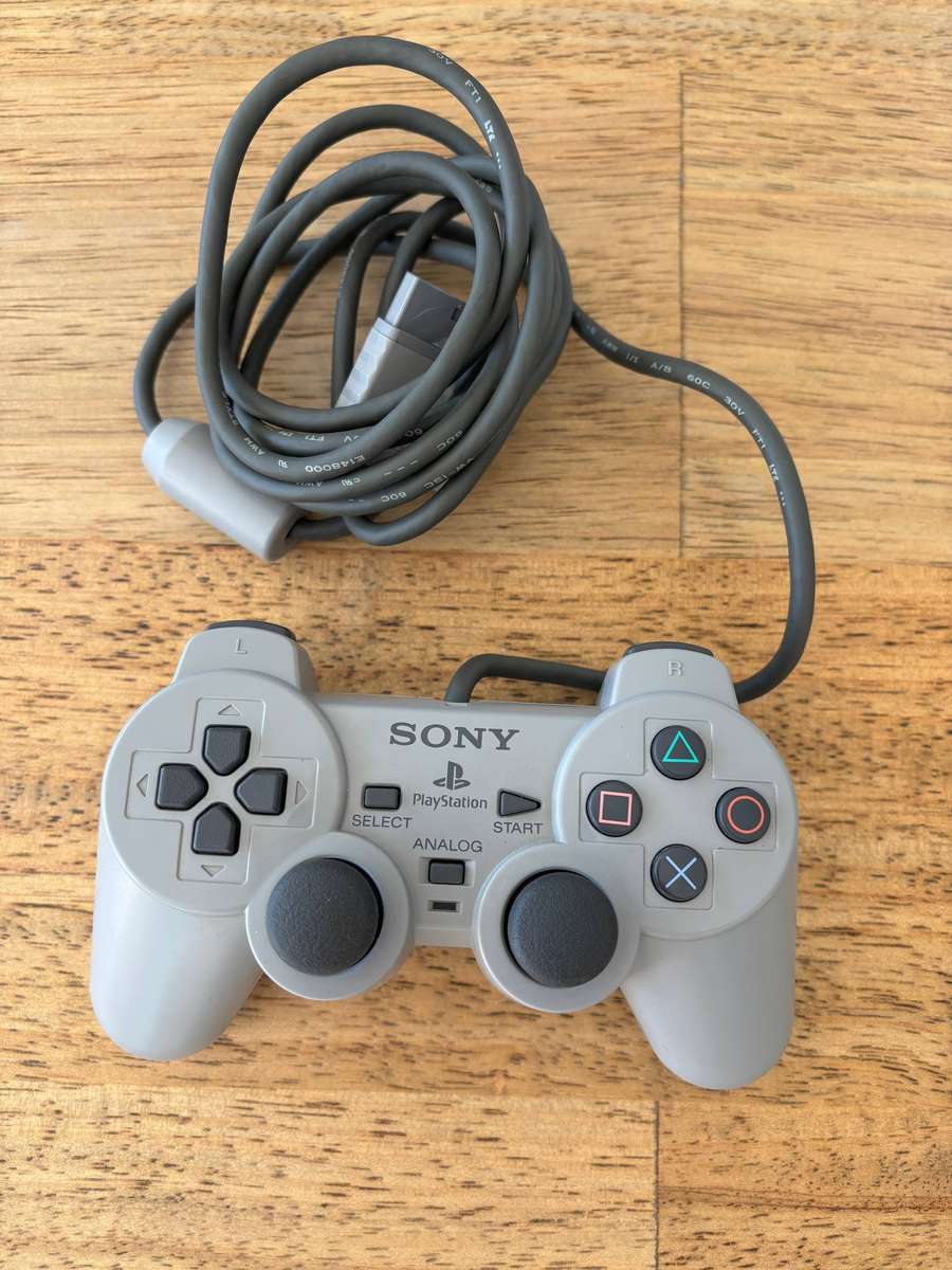 Playstation 1 Console Boxed With All Original Cables & Paperwork Immaculate Condition! (Rare Find)