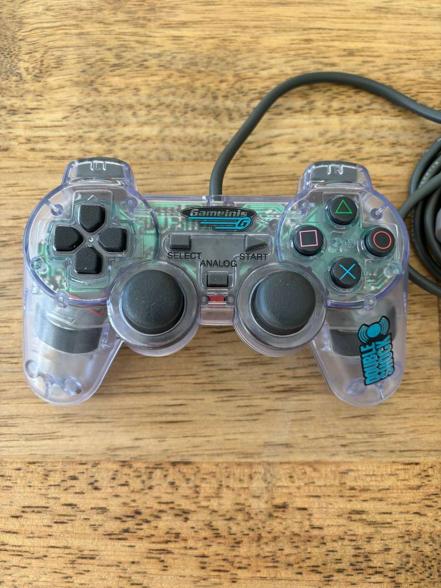 Gameinis Double Shock PS1 Controller Great Condition!