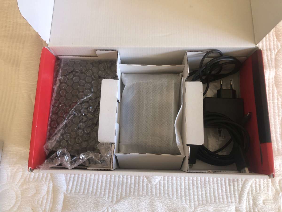 Nintendo Switch V2 Neon Blue/Neon Red Console Boxed Great Condition!