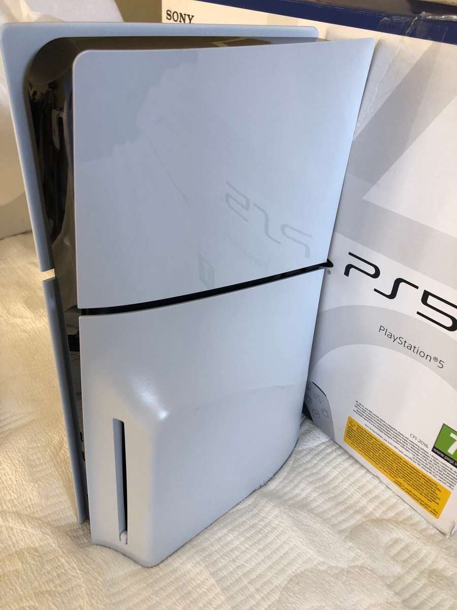 Playstation 5 Slim Disc Edition Boxed Like New!