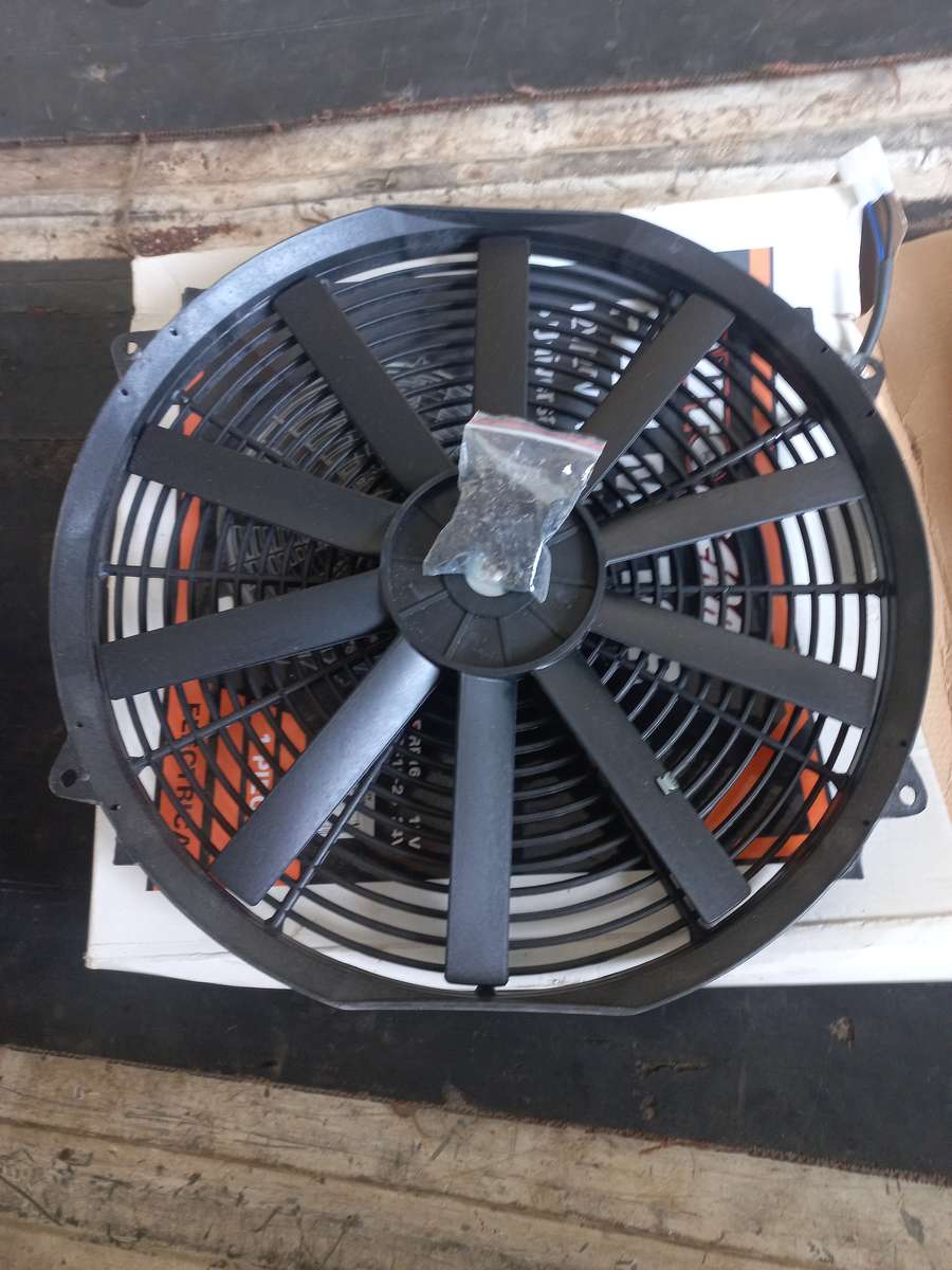 Radiator / Condenser / Cooling fan 12v universal, 400mm diameter RF16