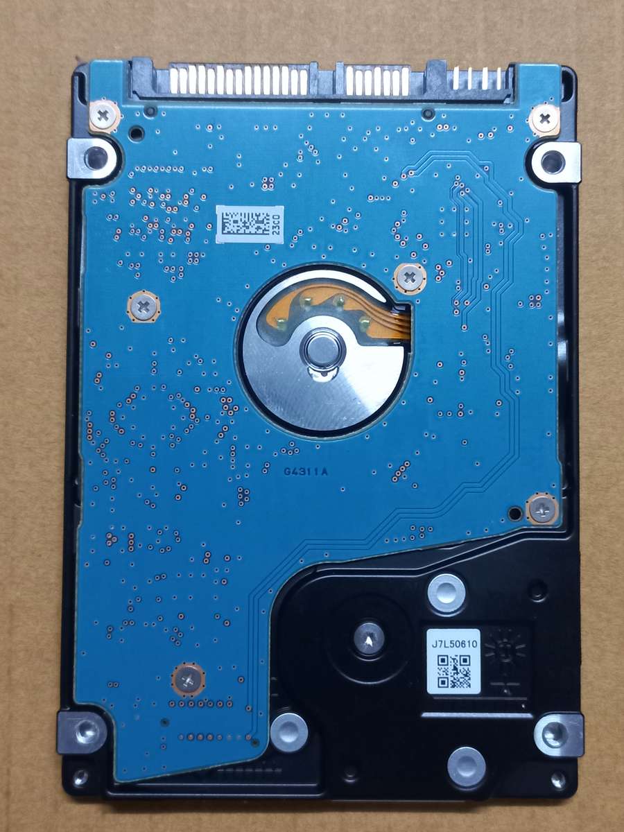 1tb 2.5'' Toshiba Hard drive