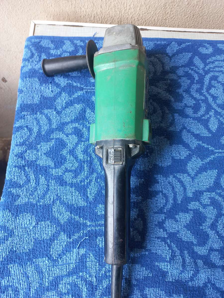 Polisher/Sander -  Hitachi SAT 180