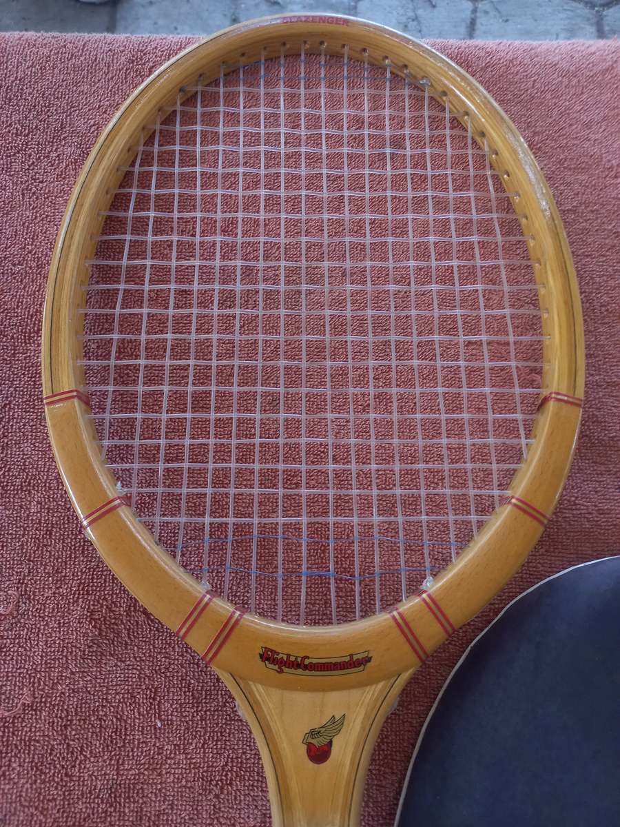 Wooden tennis racket medium 4 1/2 Slazenger Flight Commander
