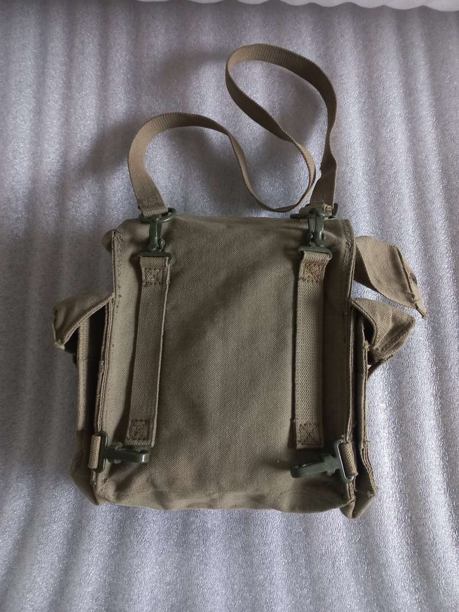 SADF kidney pouch webbing Pat 61/64 part of Pat 73 - ammo, utility, field gear